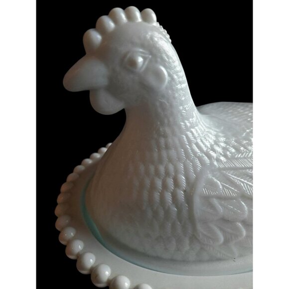 Vintage White Milk Glass Hen On Nest Candy Dish Decorative Bowl HON - Picture 2 of 10